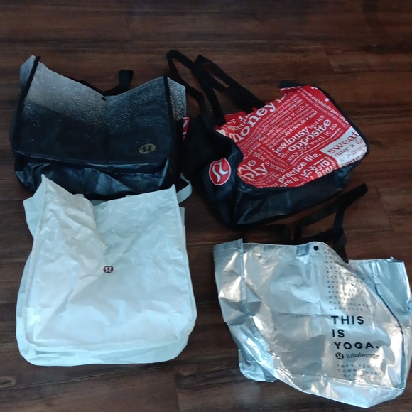 lululemon athletica Handbags - Lululemon shopping bag bundle